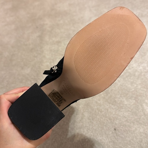 ALOHAS South Suede black ankle booties with block heel size 5 - Picture 9 of 13